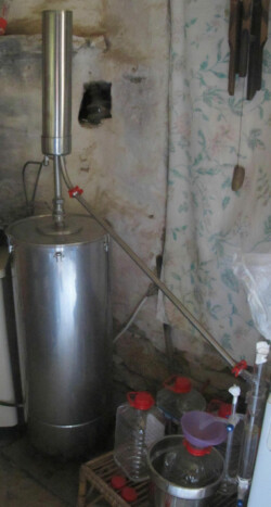 our 70 liter biomass distiller